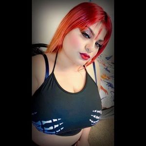 Meet your Posher, Daniela